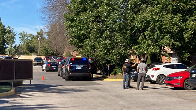 Two taken to hospital after shooting at Midwest City apartments