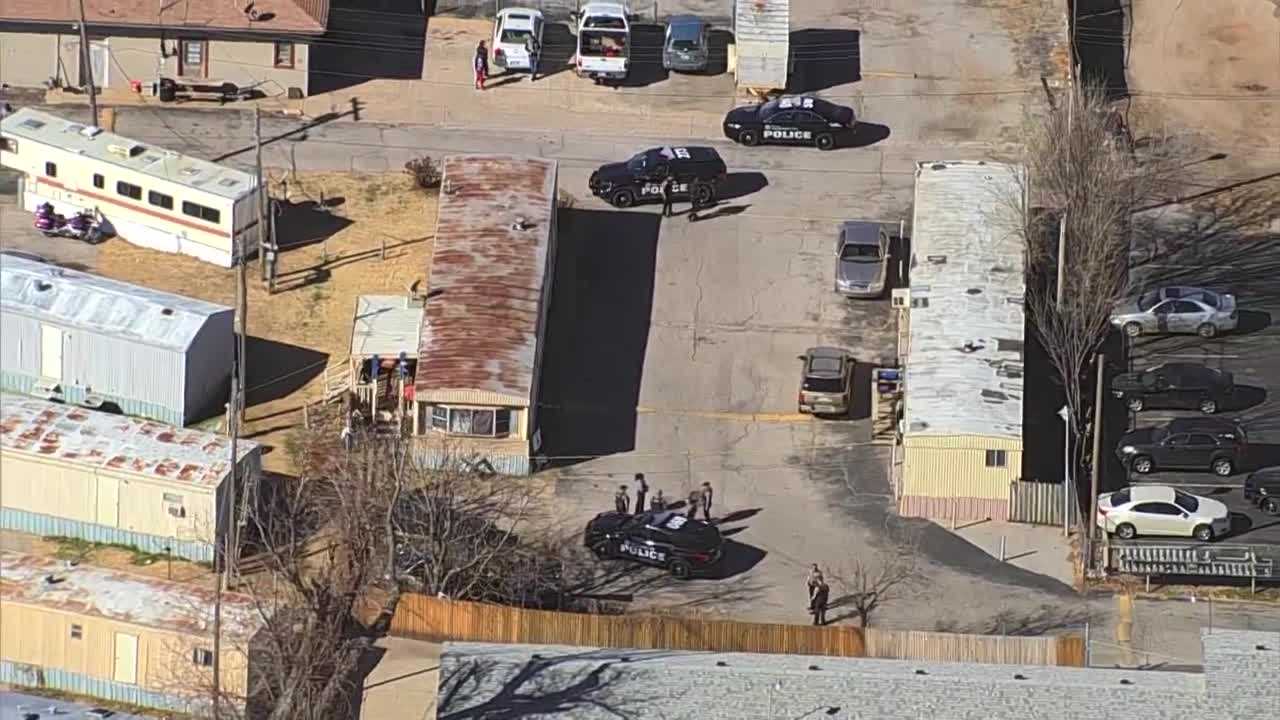 Oklahoma City Police Investigating After Bodies Found In Car