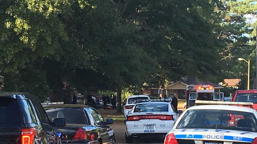 Woman shot to death in south Jackson