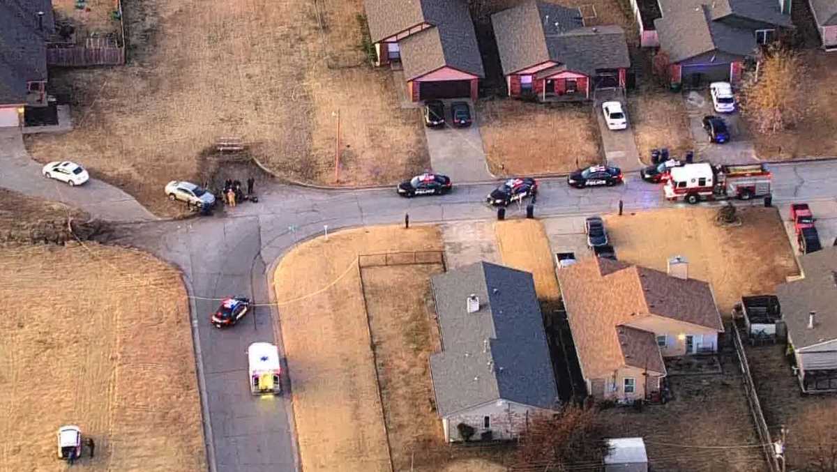 Police looking for suspect after one person shot in northwest OKC