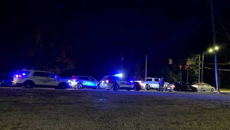 Person shot on Springville Road in Birmingham on Thanksgiving evening