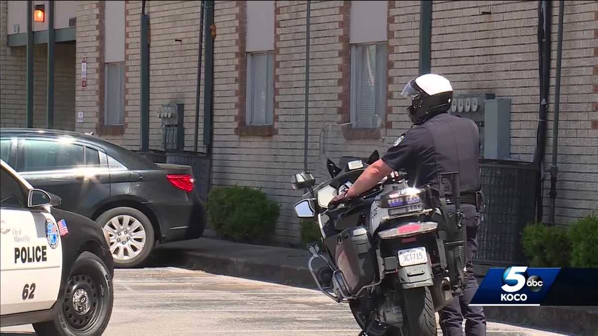 Police search for suspects after shots fired outside Midwest City ...
