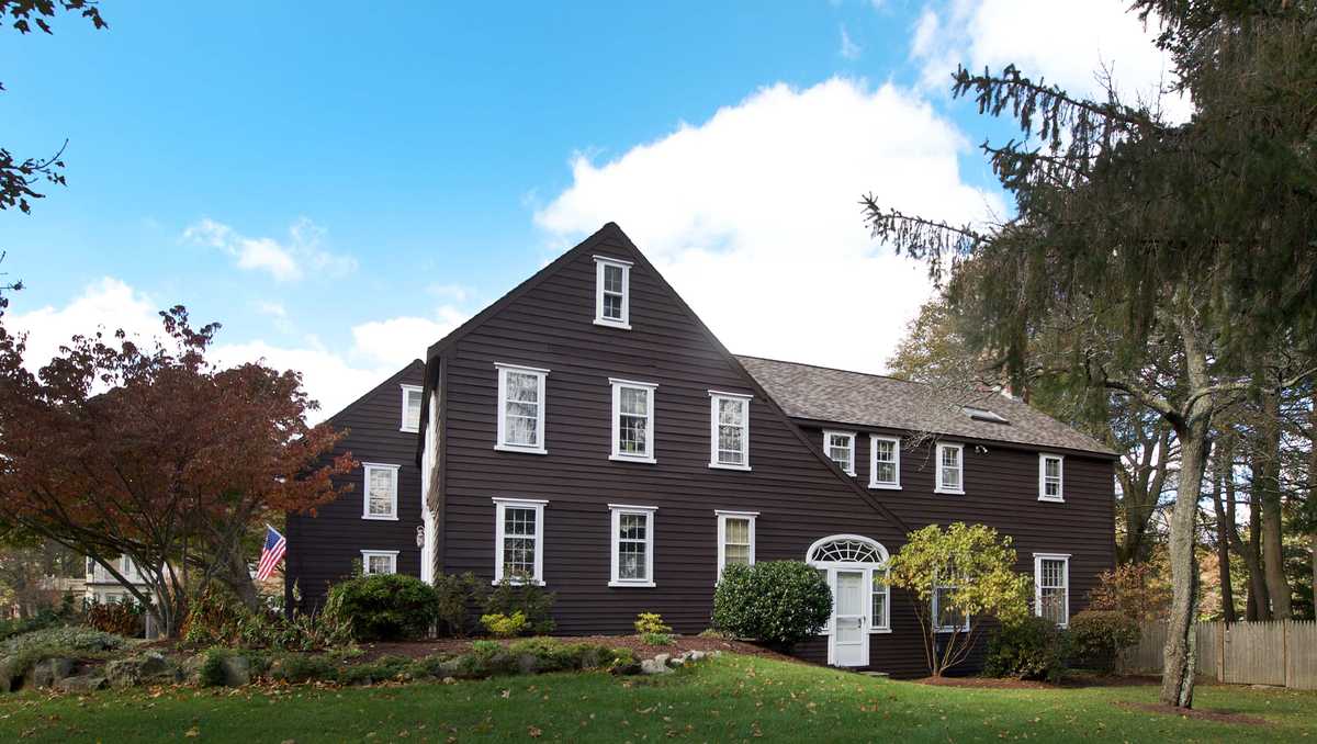 'First home built in Newton' on market for 2.59M