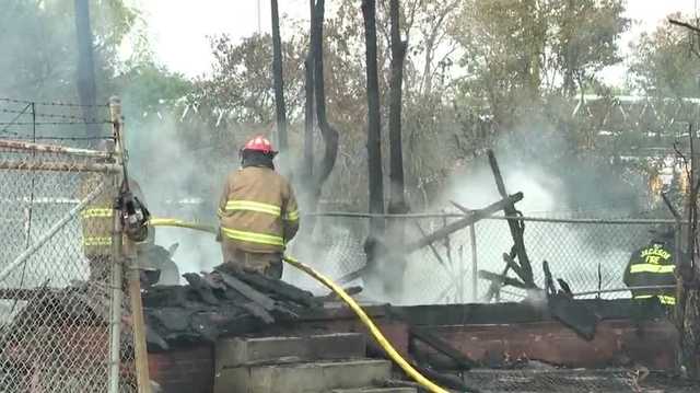 Flames engulf two homes on Sidway Street in Jackson - Vimarsana News