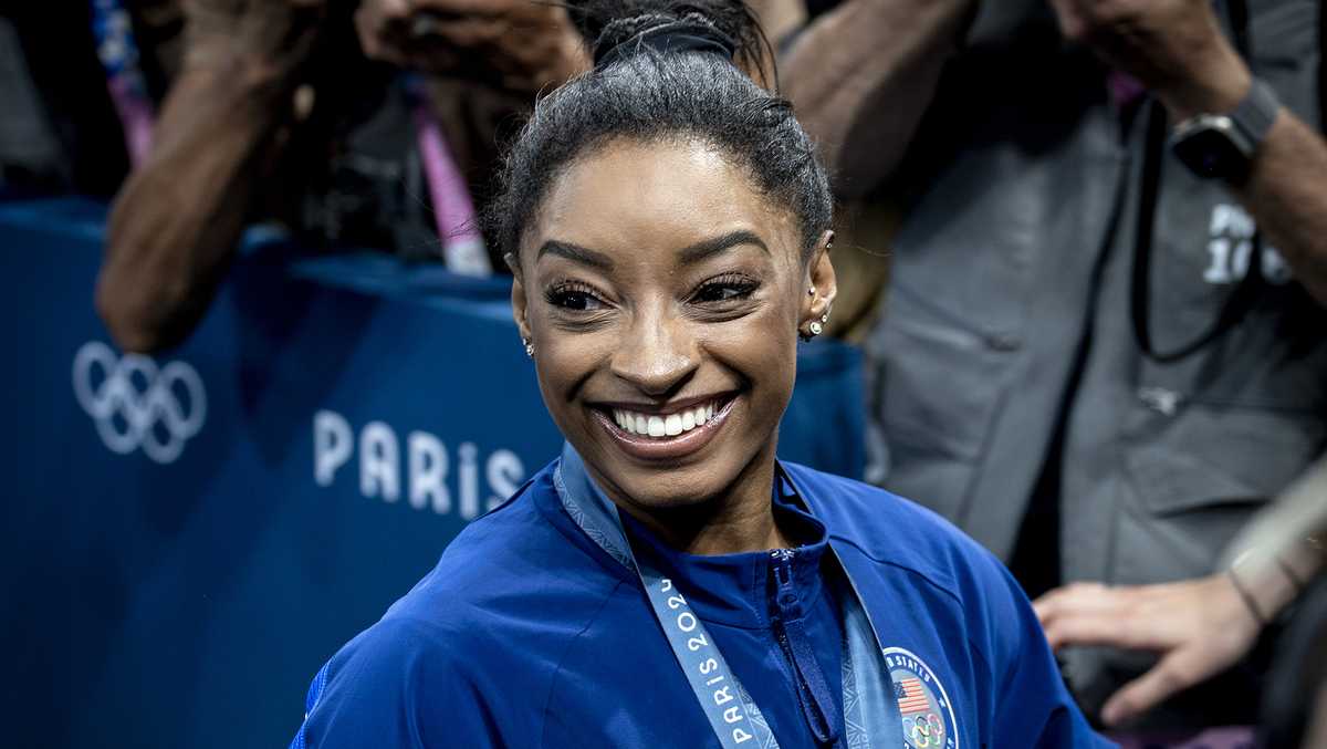 Team USA gymnastics clinches gold, Biles becomes most decorated ...