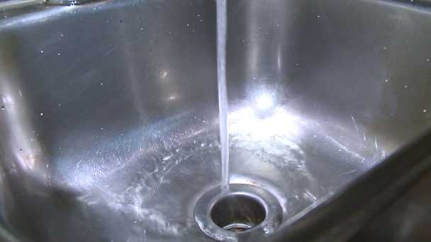 Fewer than 5,000 without water in Jackson, public works director says - WAPT Jackson