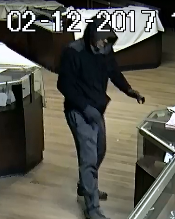 Man caught on camera stealing diamonds, wedding rings from Upstate ...