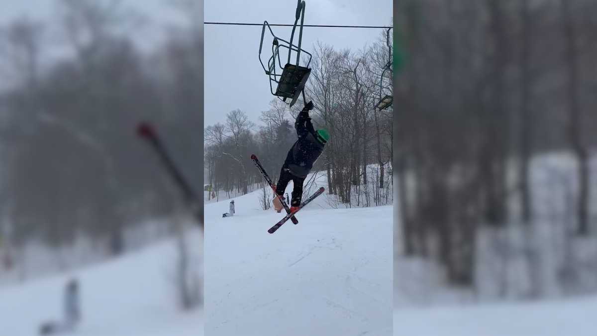 skiers-evacuated-from-stowe-mountain-resort-chairlift