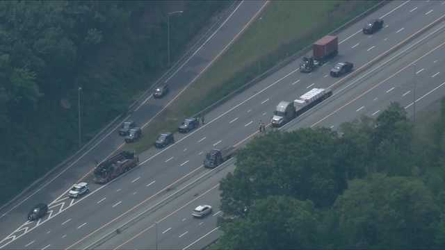 Pedestrian struck by truck along Mass Pike in Framingham - Vimarsana News