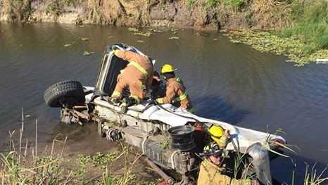1 injured in single vehicle crash in Fort Pierce
