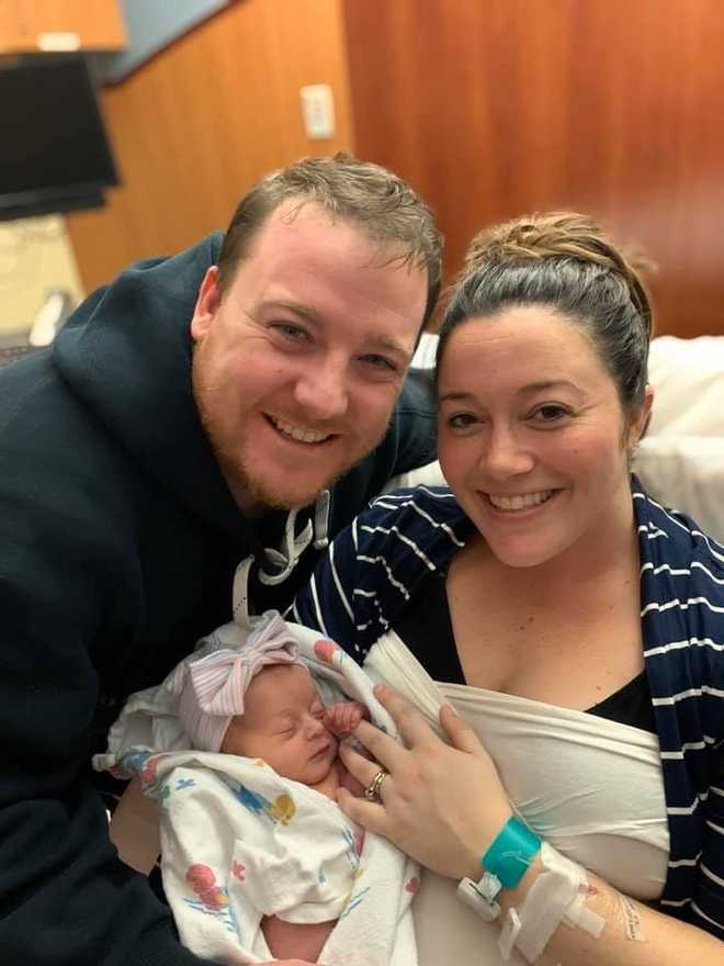 WMUR reporter Siobhan Lopez and her husband, Joey, welcome baby girl