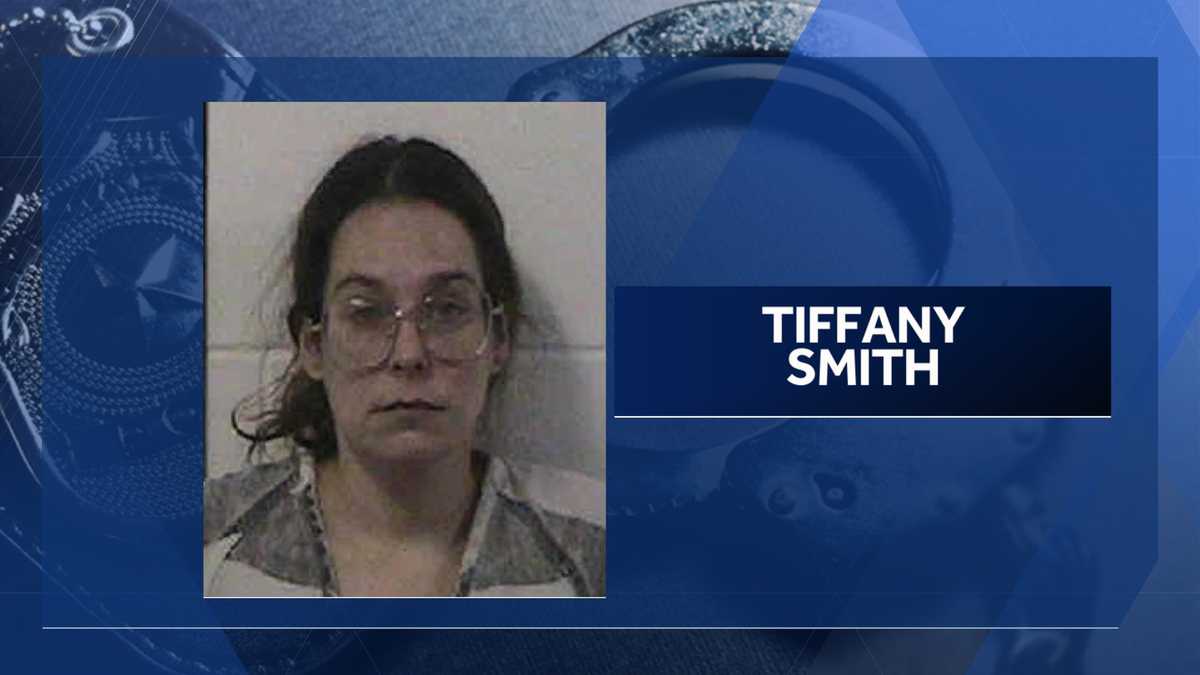 Iowa woman arrested for attempting to sell baby