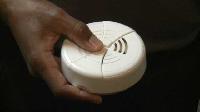 Remember to check smoke alarm batteries, air in spare tires after changing clocks this weekend - Vimarsana News