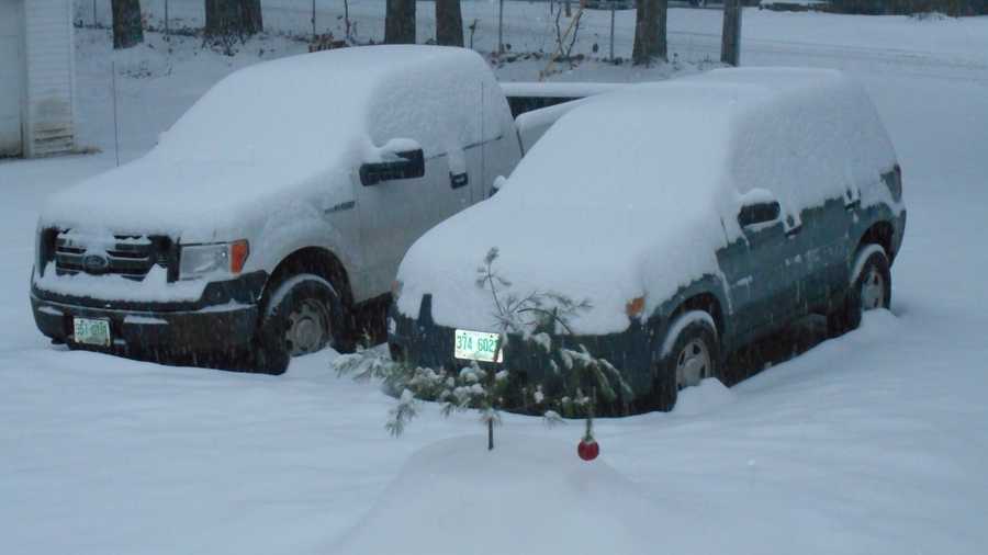 Images: Winter storm blankets New Hampshire with snow