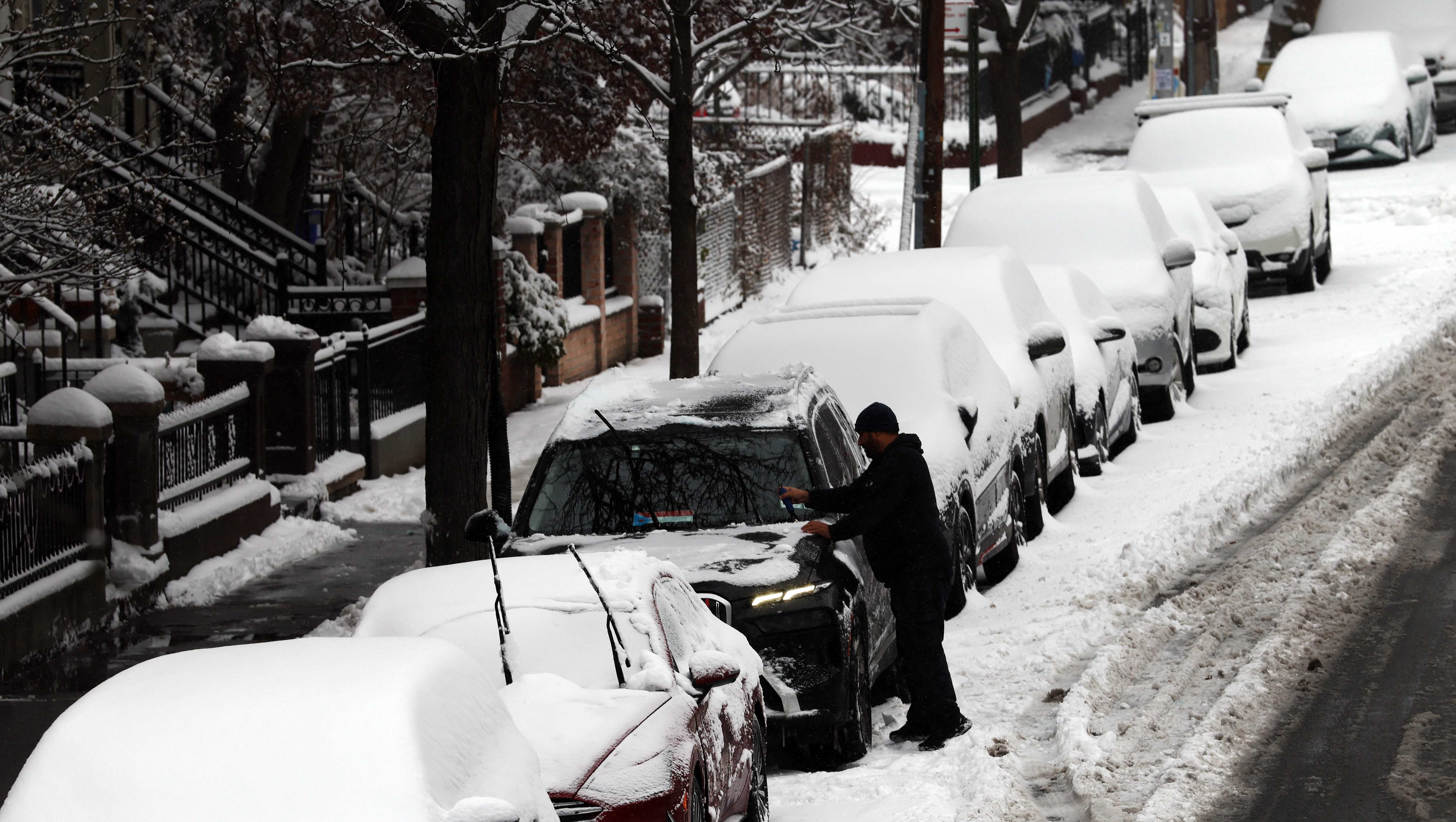 How to prepare your car and home for winter weather
