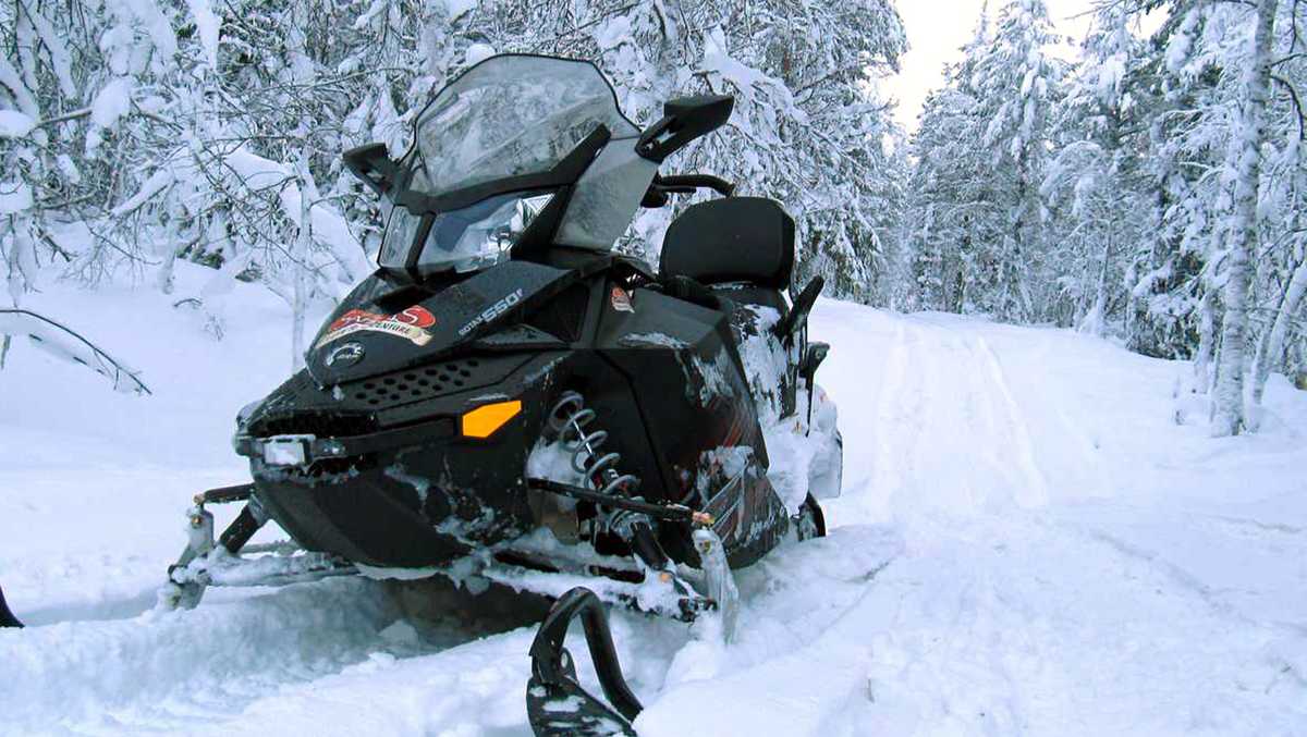 US Forest Services urges snowmobile safety on Vermont trails