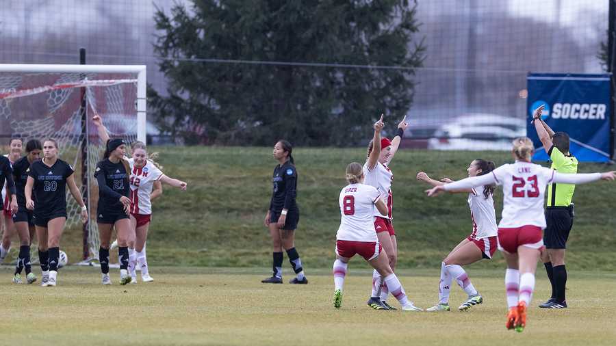 Nebraska soccer heads to Elite Eight with 40 win over UCIrvine