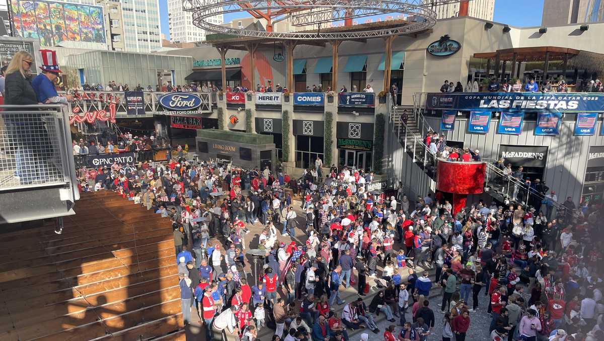 Thousands pack KC Live! Block for USA's World Cup semifinal win