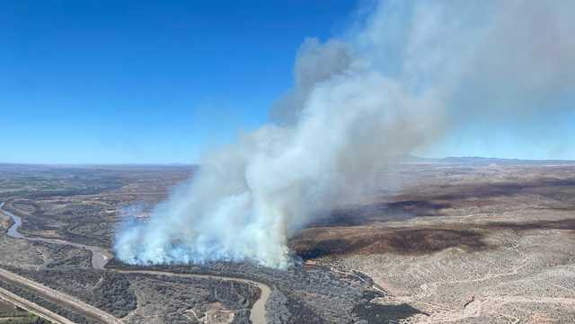 VIDEO: Wildfire burns in Socorro County - Vimarsana News