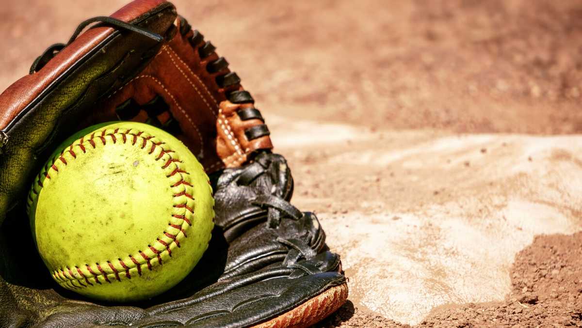High School Softball Highlights & Final Scores for Monday, Aug. 24