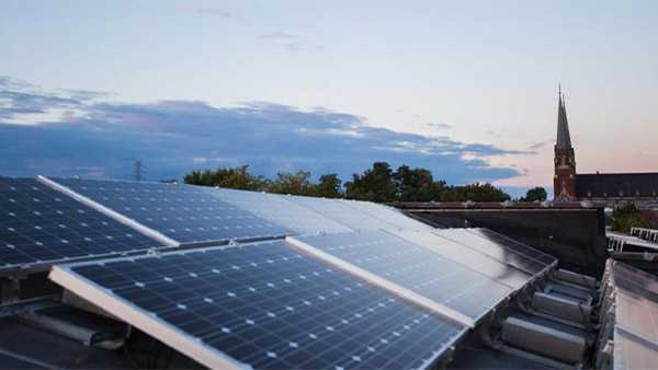 Louisville brings back program that helps people save money switching to solar energy - Vimarsana News