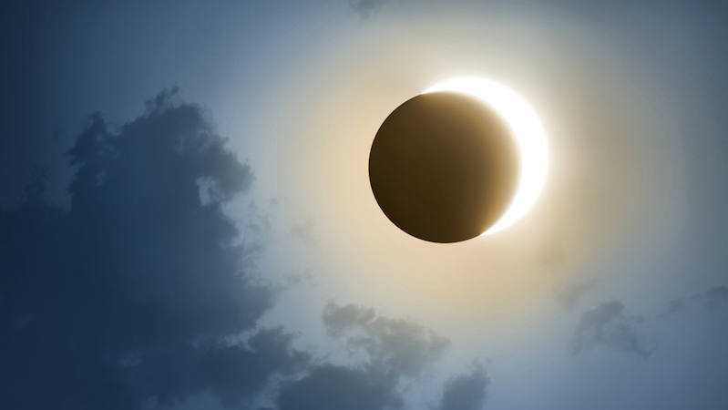 Partial Solar Eclipse in the Piedmont Triad- Jamestown, NC - Vimarsana News