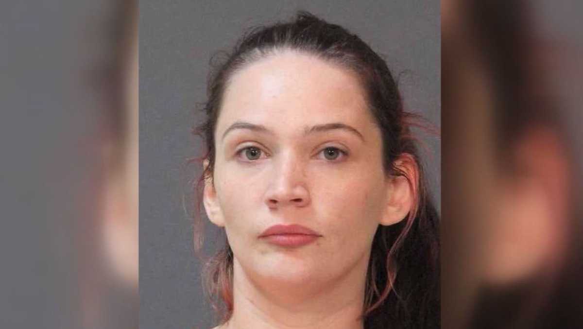 Sheriff Soldier Girlfriend Arrested After Wifes Body Found In Trunk 