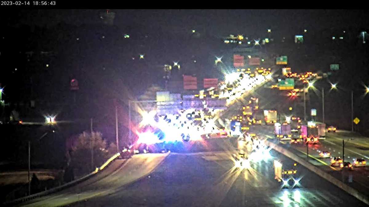 Crews are on scene of crash on I75S at ramp to I275 in Erlanger