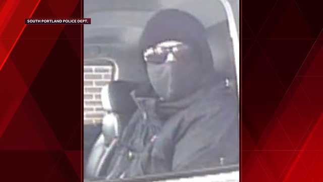 Police searching for suspected bank robber who said he had explosive device - Vimarsana News