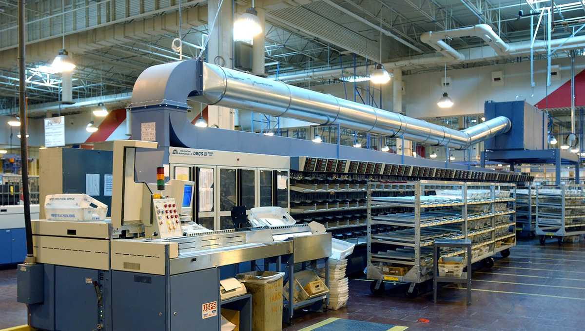 USPS email tells managers not to reconnect sorting machines