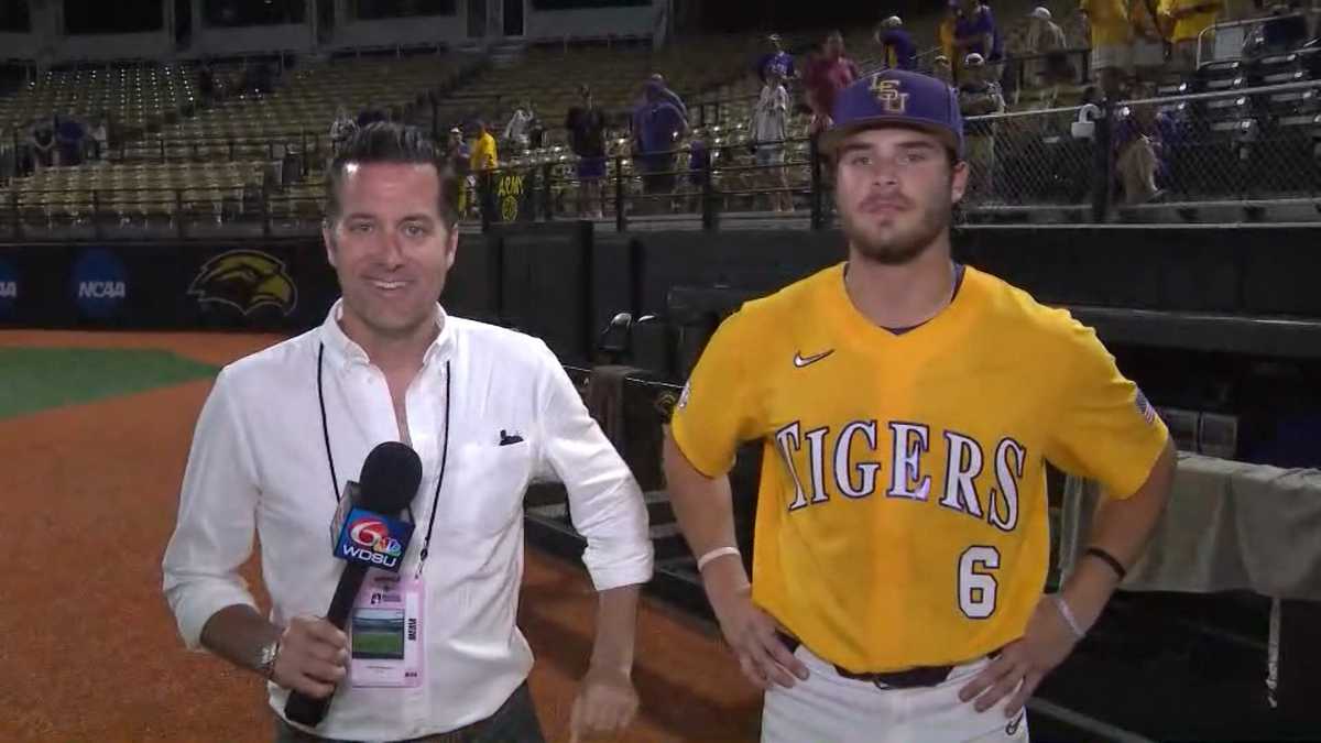 Fletcher Mackel goes oneonone with Brayden Jobert after LSU's