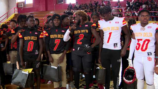 Homecoming has new meaning for high school students after Rolling Fork tornado - Vimarsana News