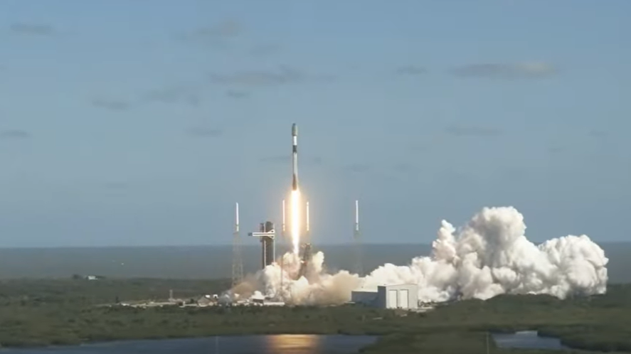 WATCH: SpaceX launches Starlink challenge from Cape Canaveral to low-Earth orbit