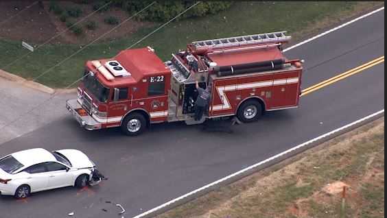 Troopers, coroner investigating crash in Spartanburg - WYFF
