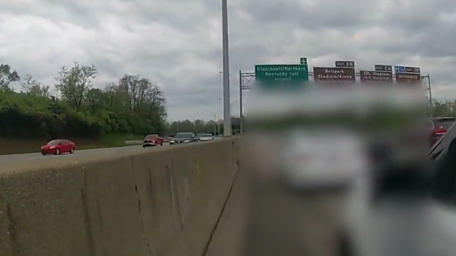 Motorist stopped on I-71 by CPD, driving over the limit at 120 miles per hour - Vimarsana News
