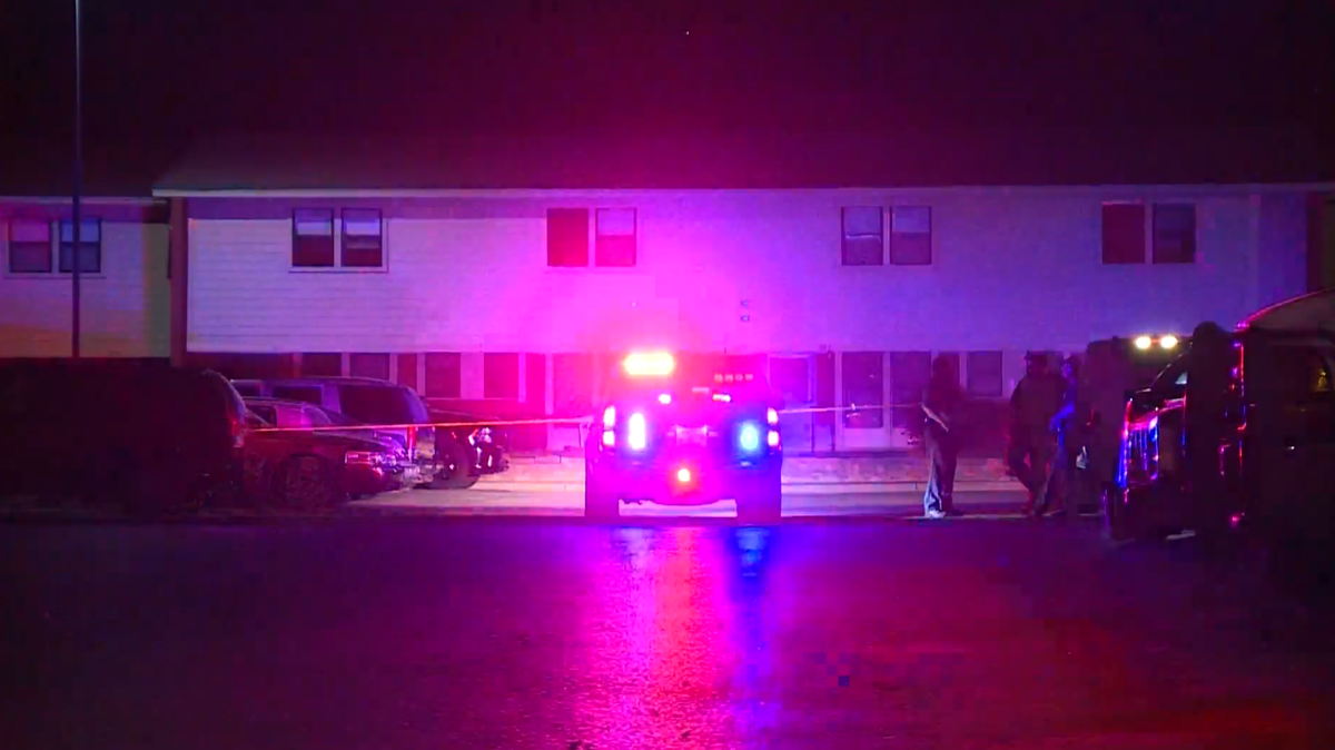 Oklahoma authorities investigate shooting at Spencer apartment