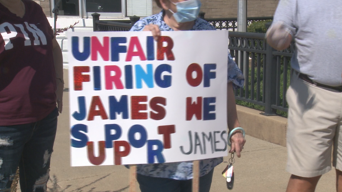 Protesters call for Spencer County judge executive’s removal after animal control director’s firing