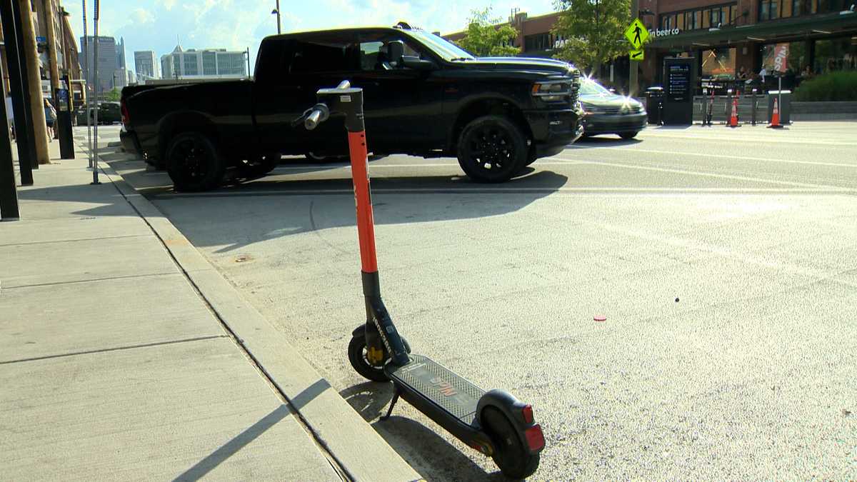 İki yıllık bir beta aşamasından sonra, e-scooter’lar Pittsburgh’dan çıkıyor