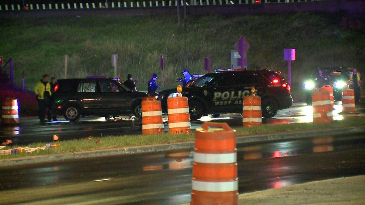 Driver of stolen SUV accused of ramming squad car after police chase