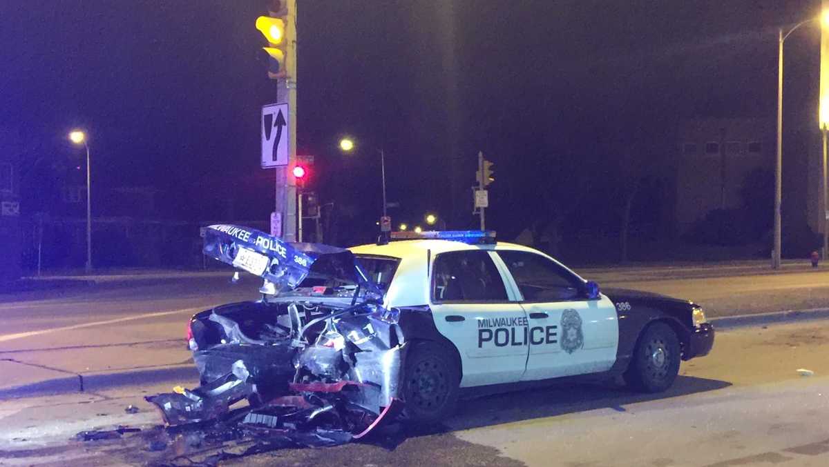 Milwaukee police squad car damaged in crash
