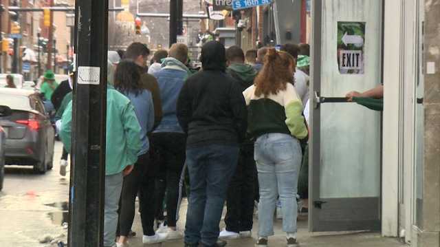 City holds St. Patrick's Day parade, businesses pleased with turnout - Vimarsana News