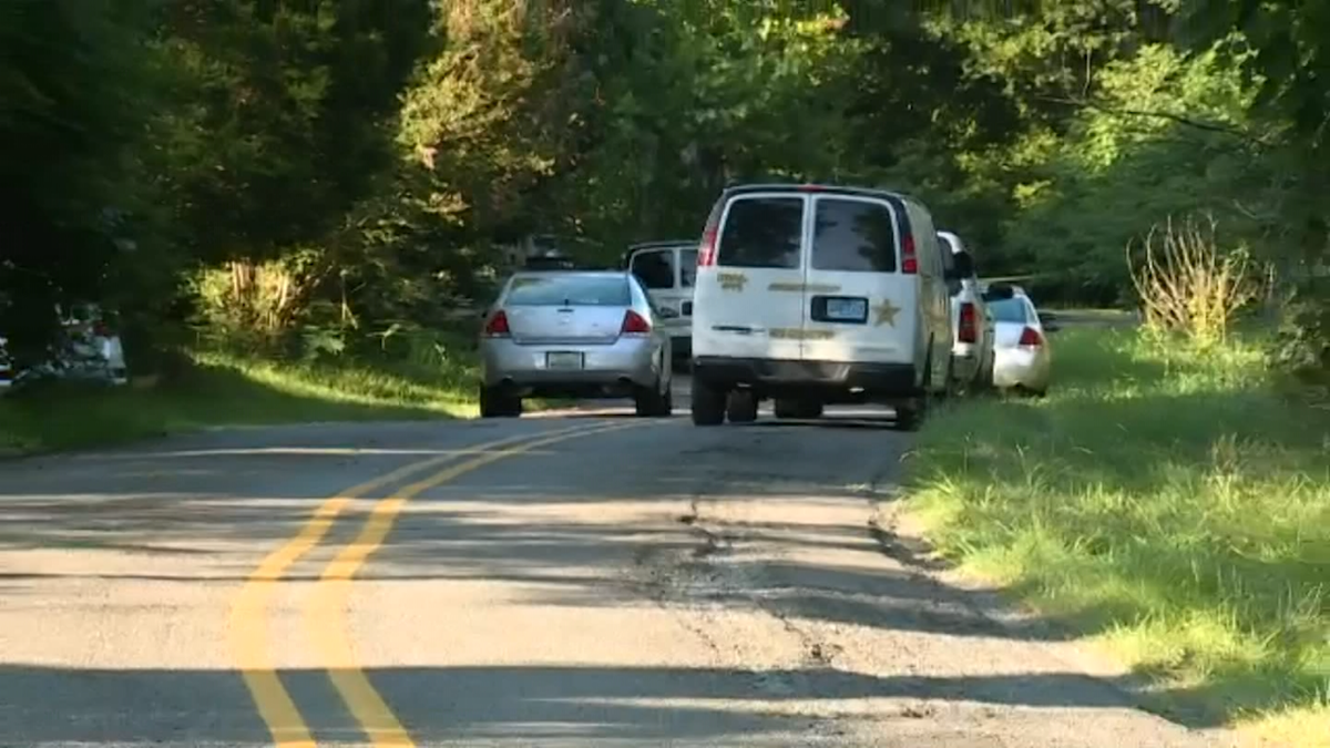 Authorities ID man found shot to death at home in west Jefferson County