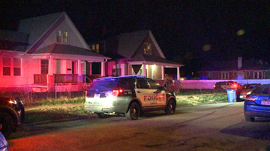 Omaha Police Found A Man Stabbed And In Critical Condition At A Home ...