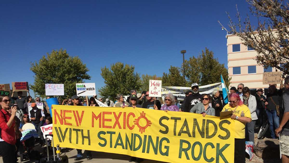 New Mexicans rally together to support Standing Rock Sioux Tribe