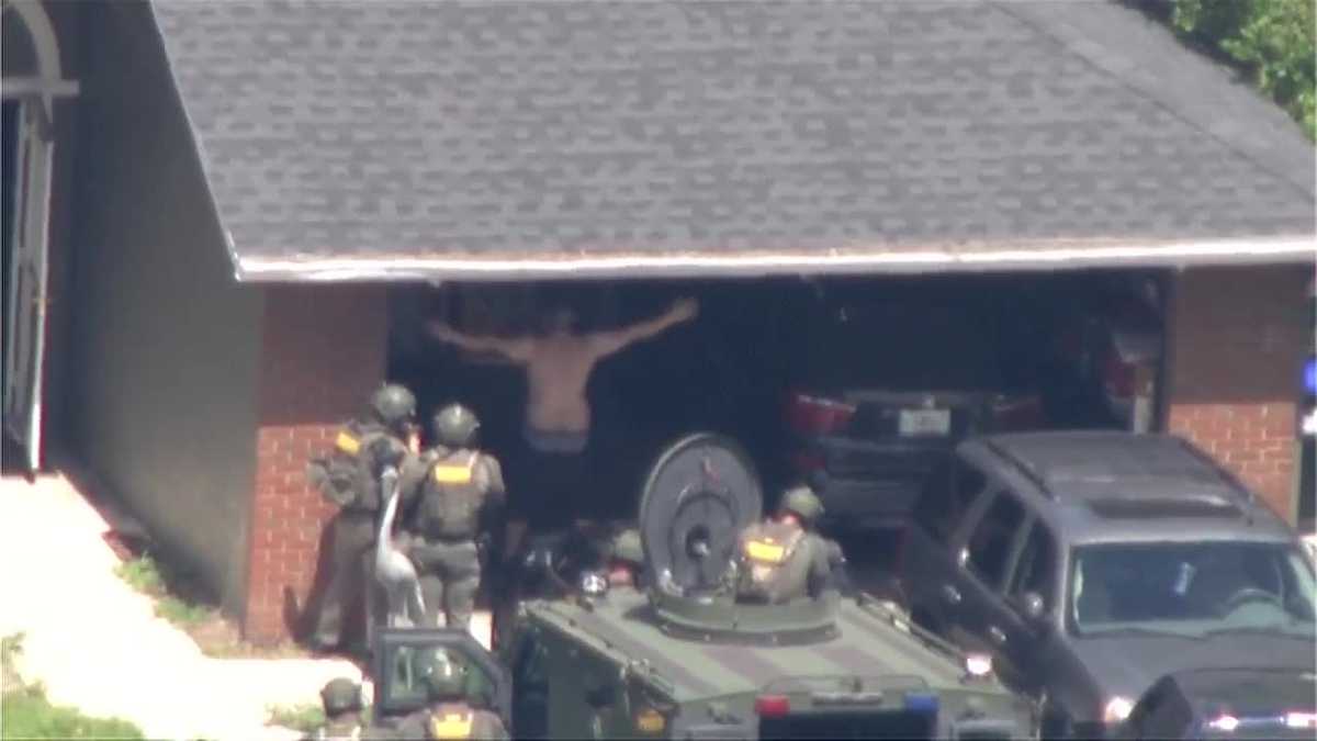 Man in custody after standoff in Orange County