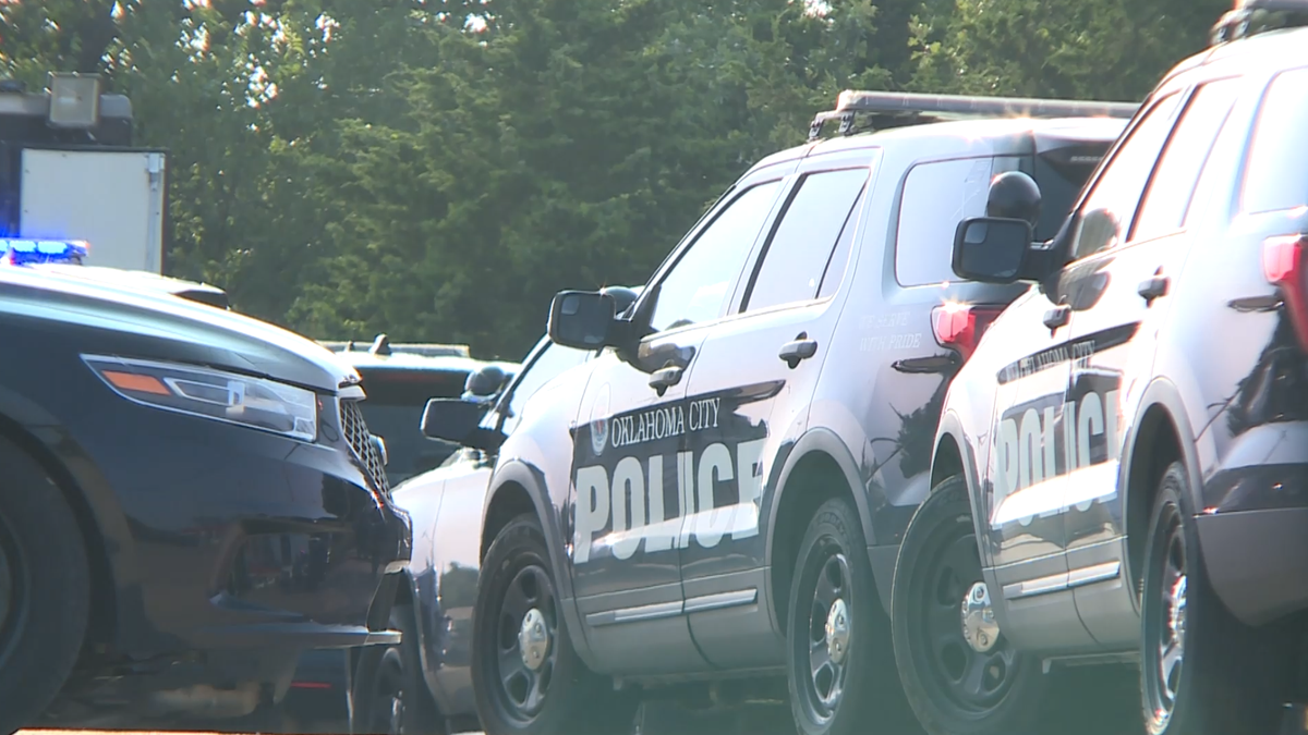 STANDOFF SITUATION Suspect in custody after standoff situation in