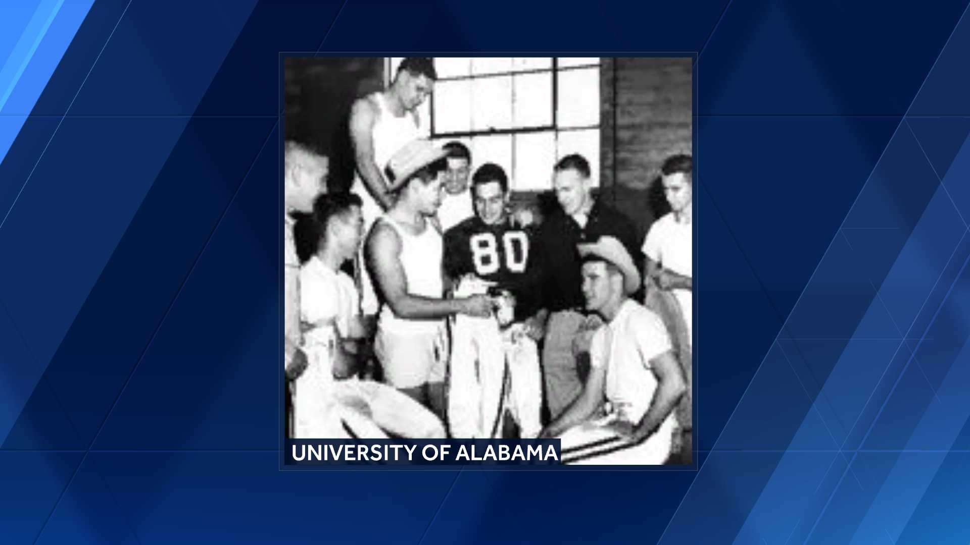 Bart Starr was victim of 'brutal' hazing while at Alabama