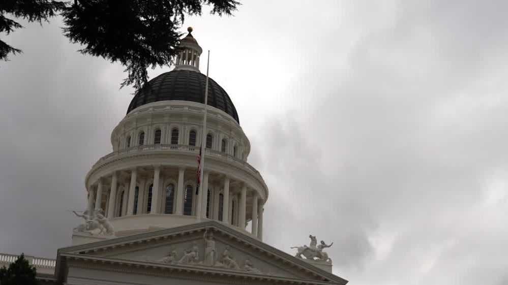 Two data center-related California bills head to Gov. Newsom's desk