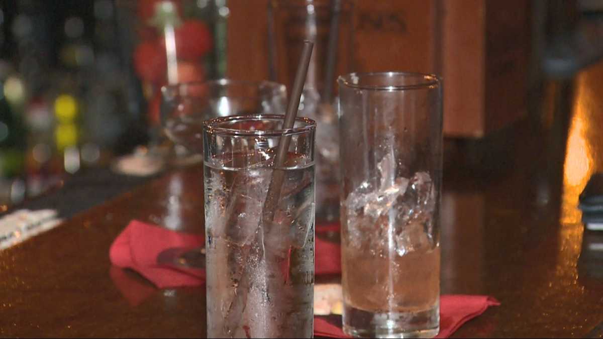 5 things you need to know about California's new straw law
