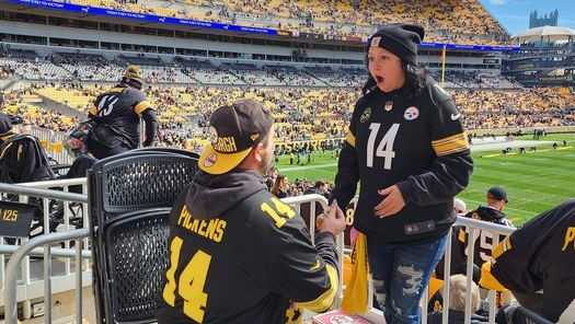 Euphoric Pittsburgh Steelers Fans Take A Break From Own Offseason